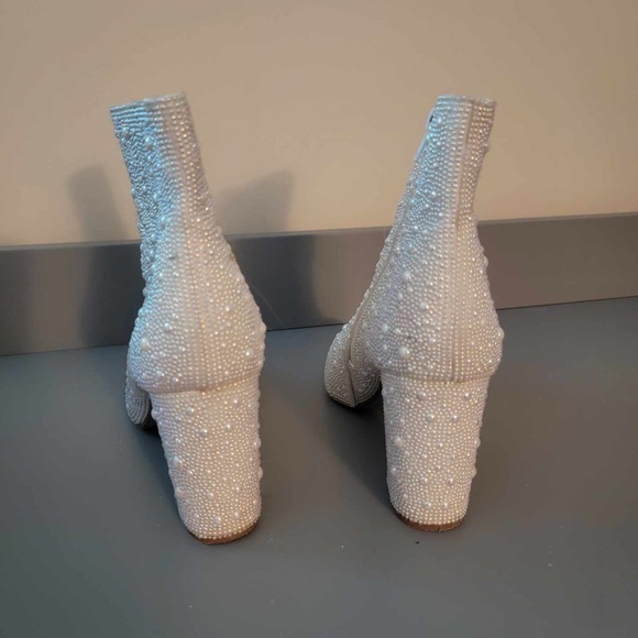 Betsy Johnson Pearl Boots - Picture 3 of 3